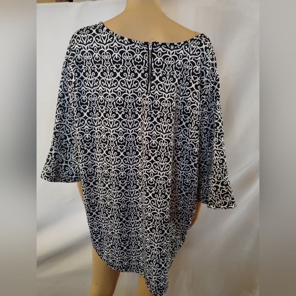 Ellen Weaver 3X Black White Scroll Print Blouse Plus Size Stretch Tunic Top - Picture 3 of 5